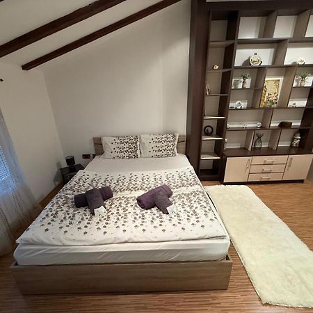 The Maisonette In Sofia'S Heart ภายนอก รูปภาพ