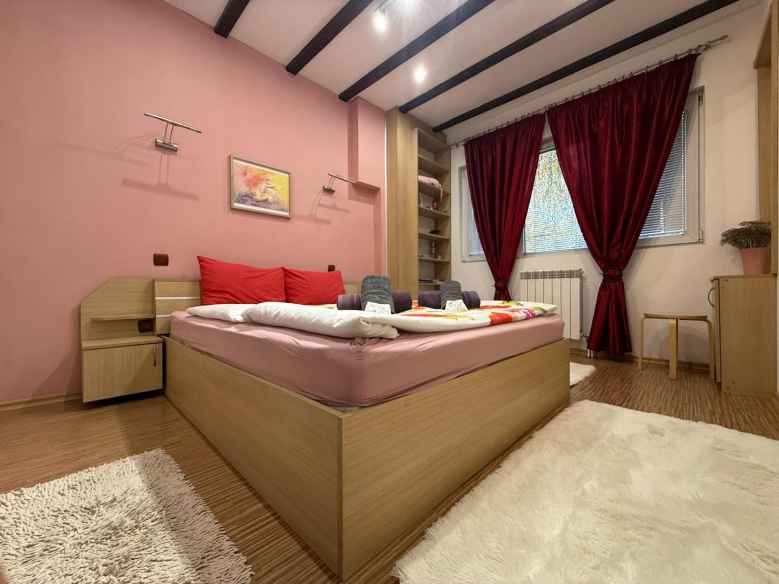 The Maisonette In Sofia'S Heart ภายนอก รูปภาพ