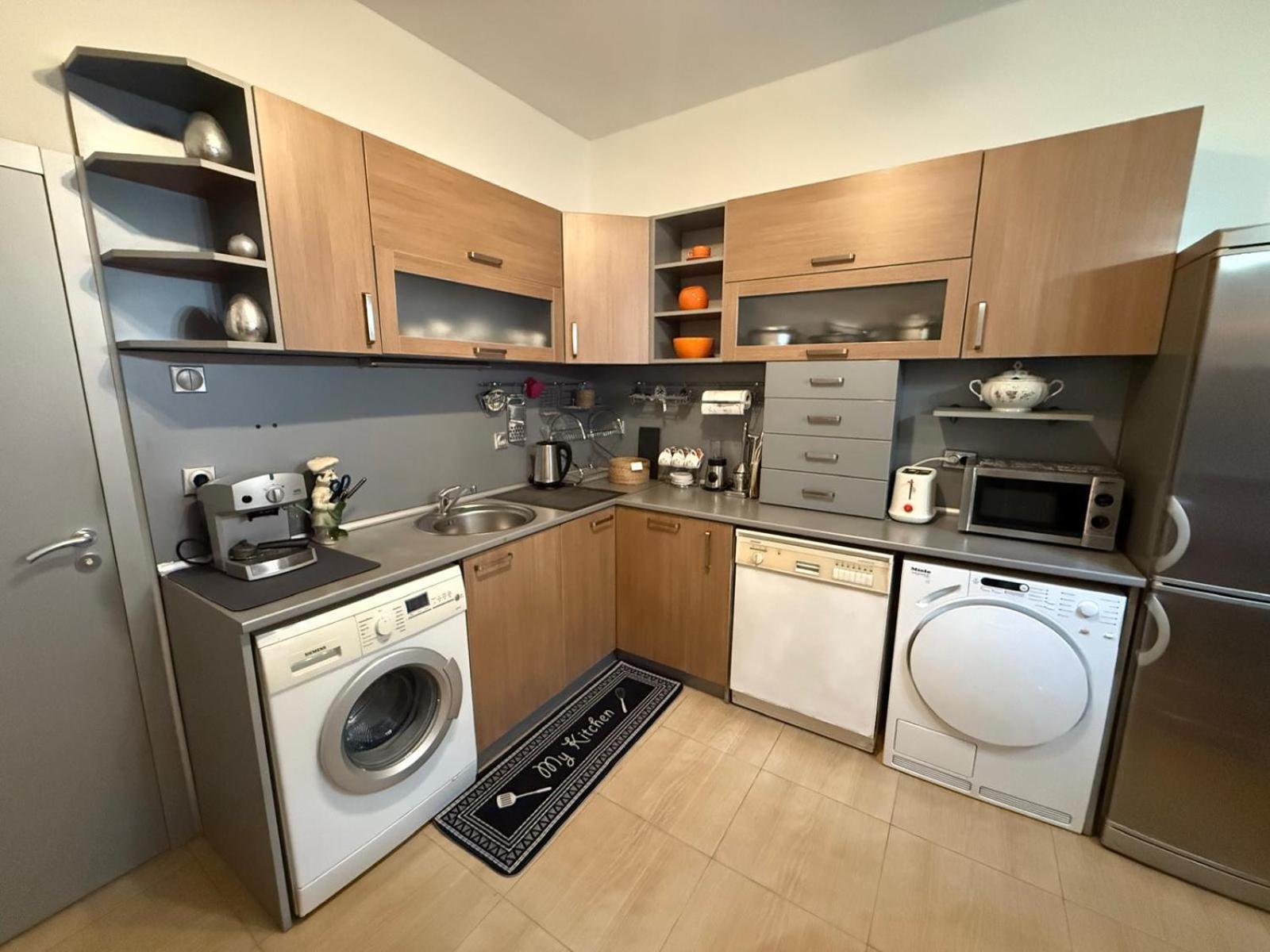 The Maisonette In Sofia'S Heart ภายนอก รูปภาพ